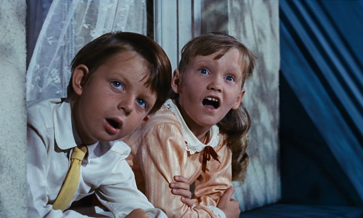Mary-Poppins-1964-00-23-32