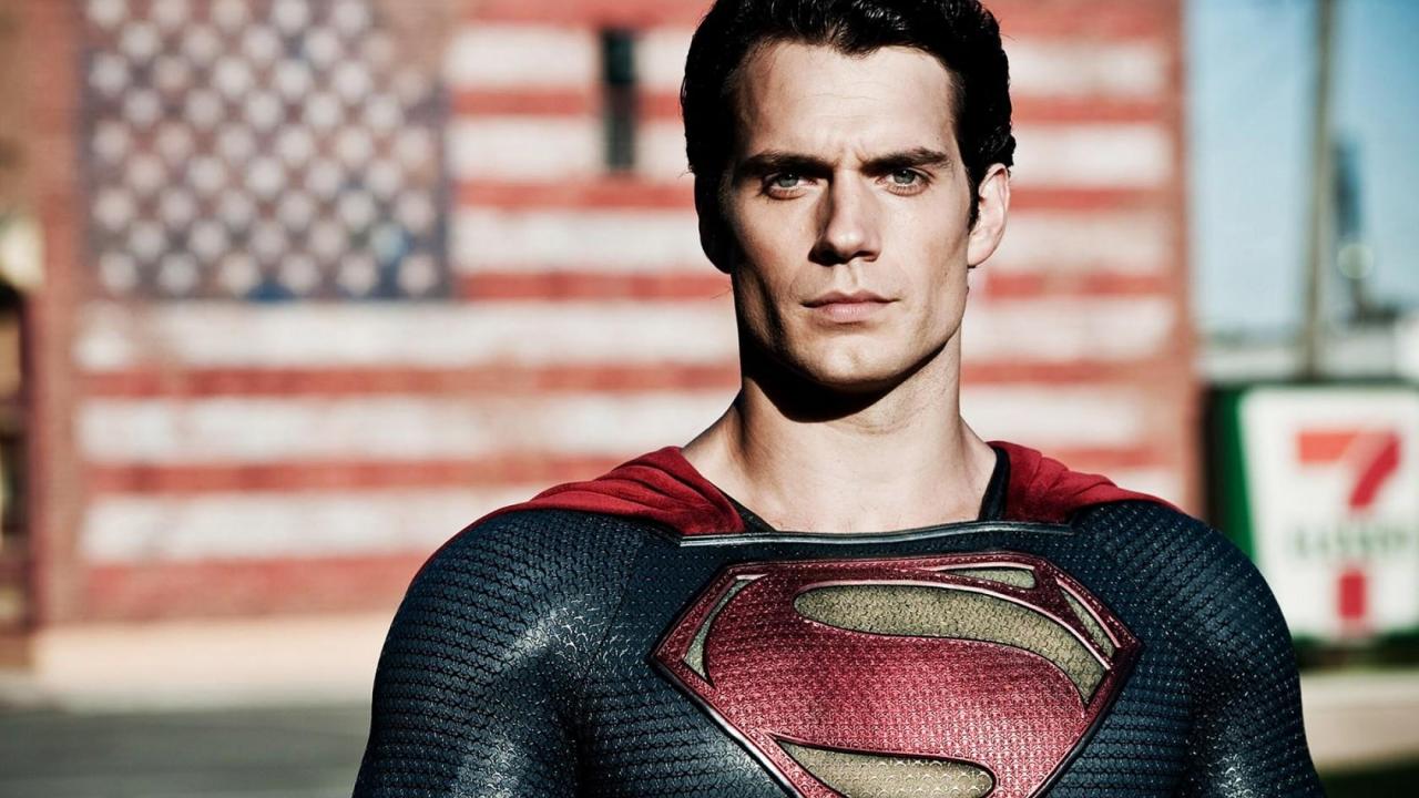 Henry Cavill lascia il ruolo di Superman nei film DC