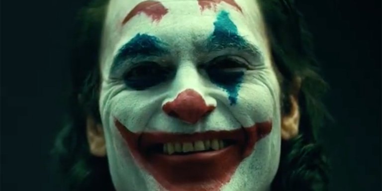 Joker - Primo sguardo a Joaquin Phoenix nei panni del clown criminale
