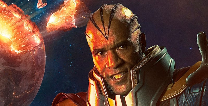 Monitor-in-Arrowverse-Elseworlds-crossover
