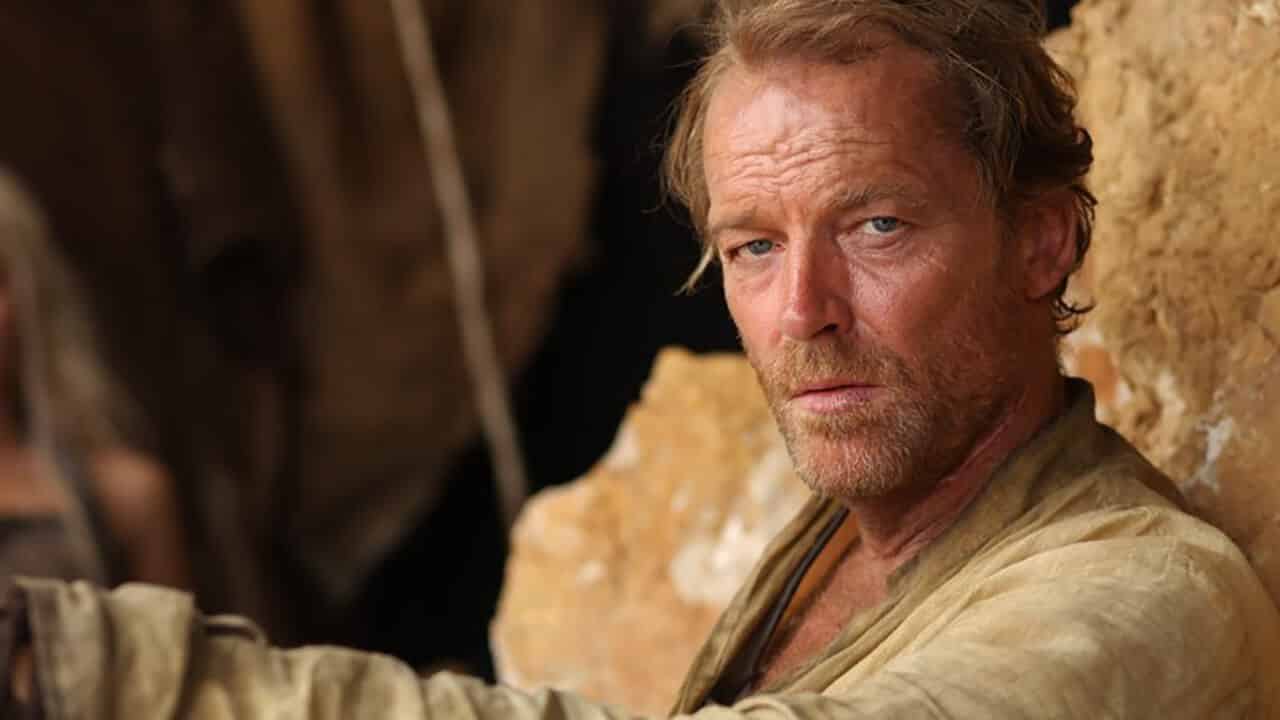 Titans - Iain Glen sarà Bruce Wayne nella seconda stagione