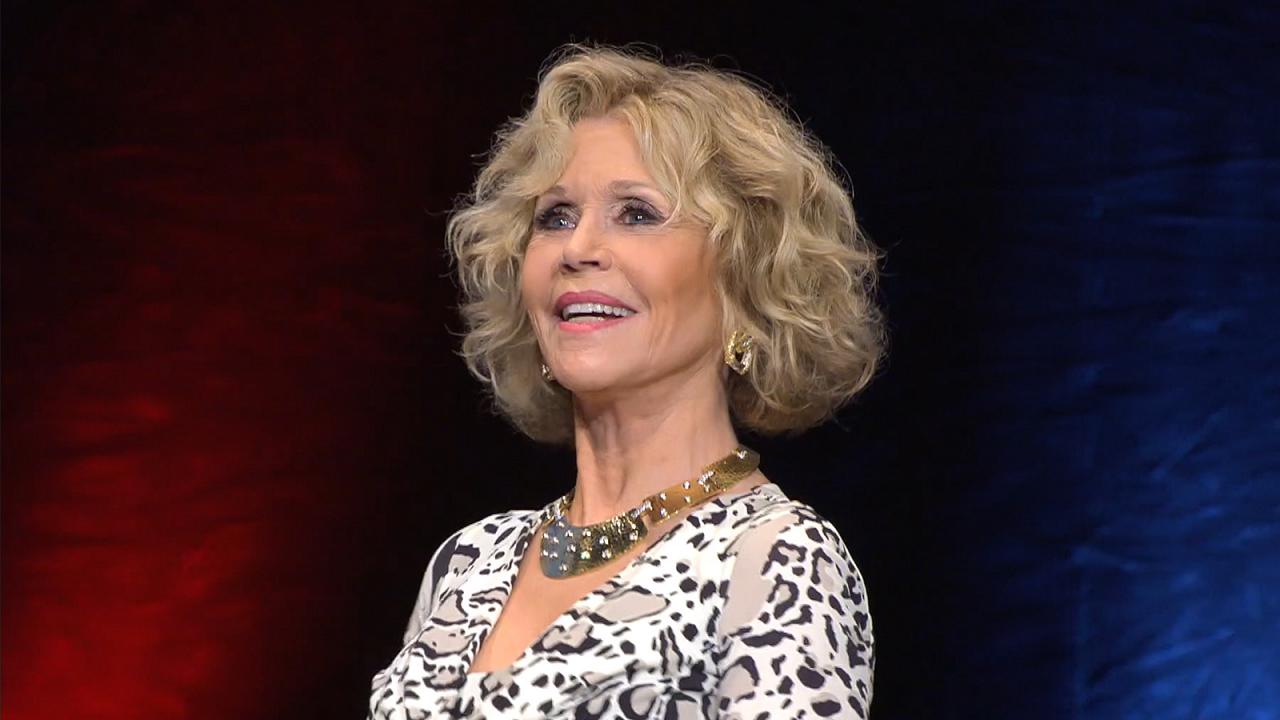 Jane Fonda arrestata durante una protesta contro il cambiamento climatico