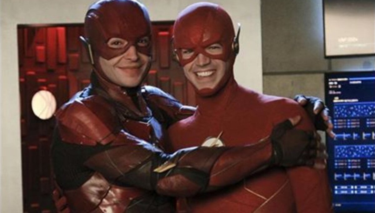 ezra-miller-grant-gustin