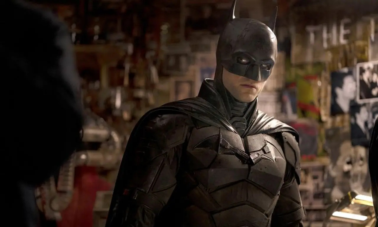 robert-pattinson-as-batman-bruce-wayne-in-the-batman-1645186686