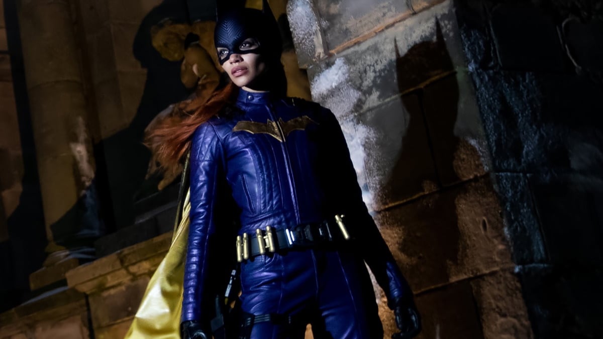 Batgirl - Warner ha cancellato il film (già pronto) con Leslie Grace e Michael Keaton