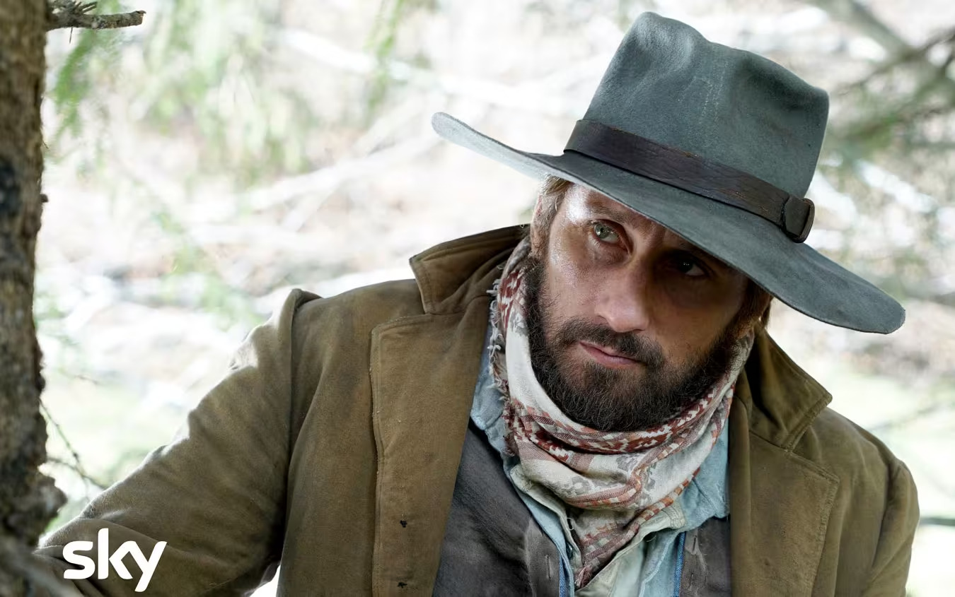11-DJANGO-Matthias-Schoenaerts-vs-Django