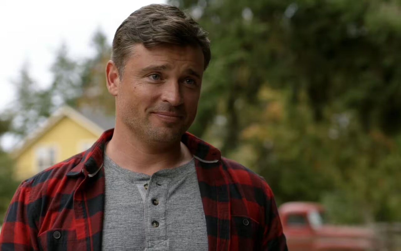 Smallville - Tom Welling tornebbe volentieri nei panni di Clark Kent
